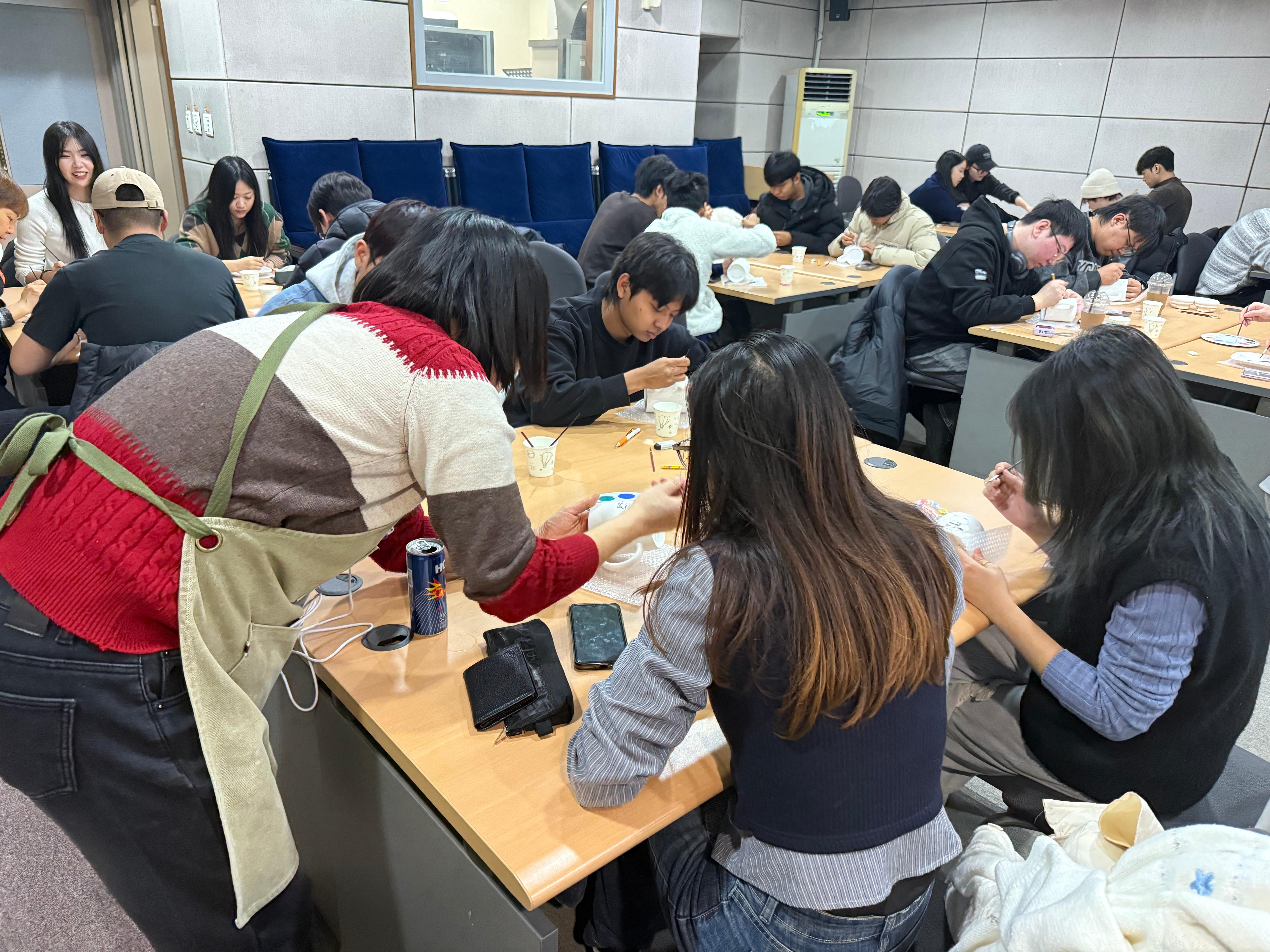 2025 겨울학기 특별수업(도예체험수업) 대표이미지