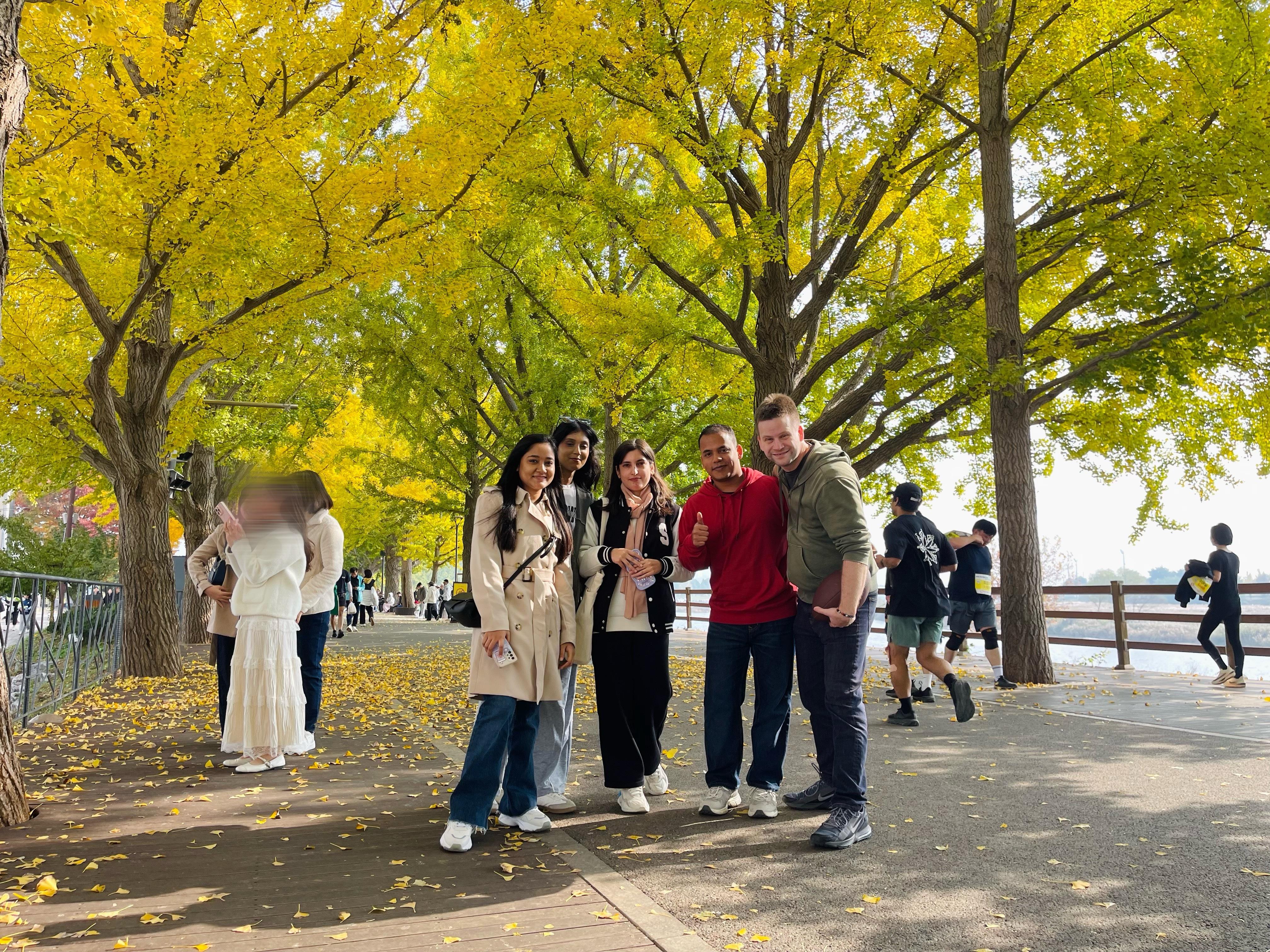 🍂 가을 속 아산 여행 — INU NOMADS 대표이미지